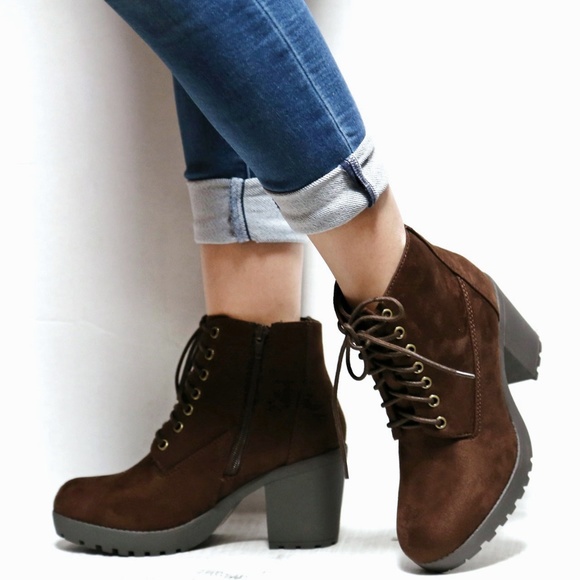 New Brown Lace Up Platform Chunky Heel Combat Ankle Boots - Picture 3 of 5